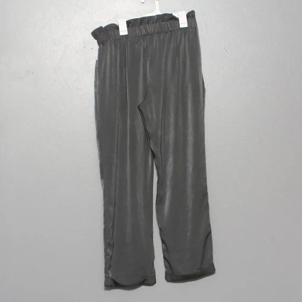 Lulu’s satin gray green paper bag elastic waist cuffed pants